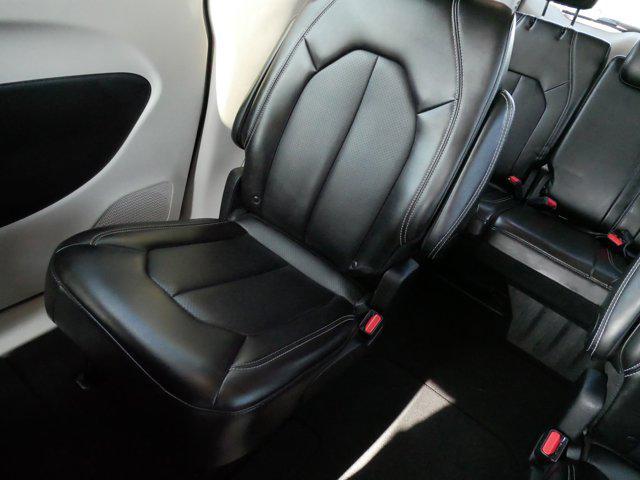 used 2024 Chrysler Pacifica car, priced at $23,348