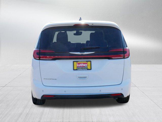 used 2024 Chrysler Pacifica car, priced at $23,348
