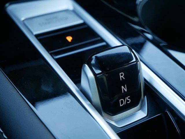 new 2026 Volkswagen Atlas Cross Sport car, priced at $48,001