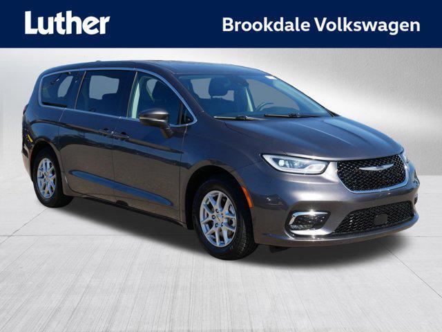used 2023 Chrysler Pacifica car, priced at $22,348