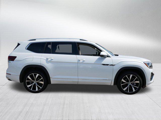used 2025 Volkswagen Atlas car, priced at $47,348