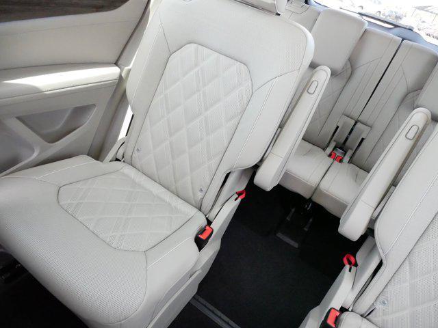 used 2025 Volkswagen Atlas car, priced at $47,348