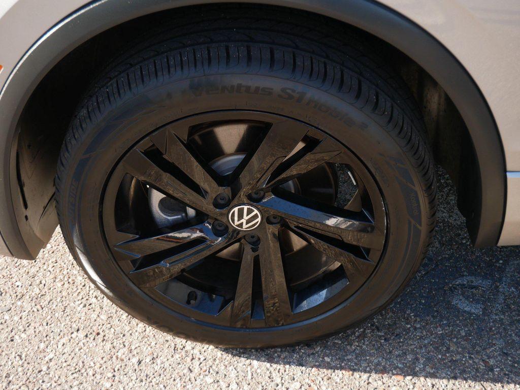 used 2024 Volkswagen Tiguan car, priced at $29,348