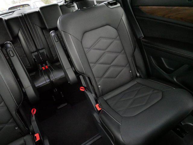 used 2024 Volkswagen Atlas car, priced at $29,998