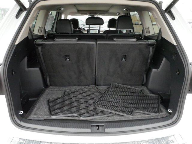 used 2025 Volkswagen Atlas car, priced at $43,348
