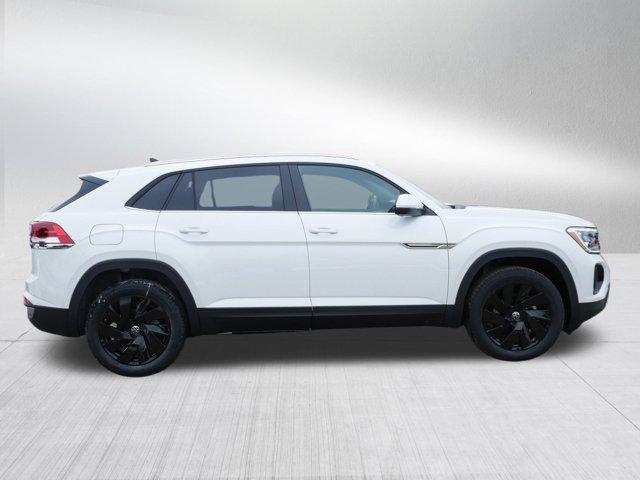 new 2026 Volkswagen Atlas Cross Sport car, priced at $49,444