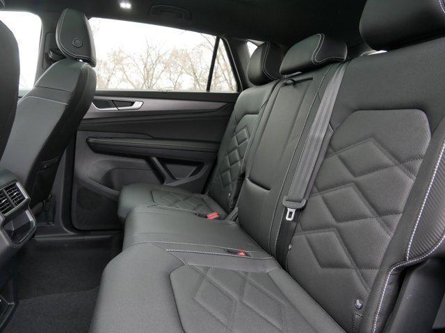 new 2026 Volkswagen Atlas Cross Sport car, priced at $48,394