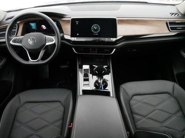 used 2025 Volkswagen Atlas car, priced at $31,998