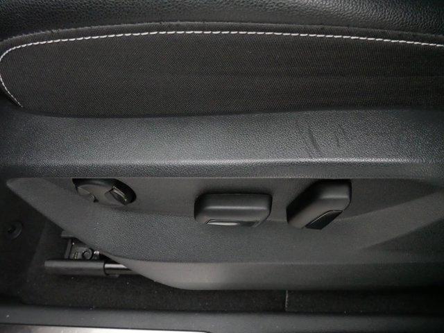 used 2025 Volkswagen Atlas car, priced at $31,998