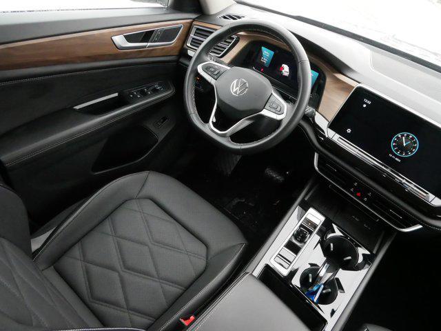 used 2025 Volkswagen Atlas car, priced at $31,998