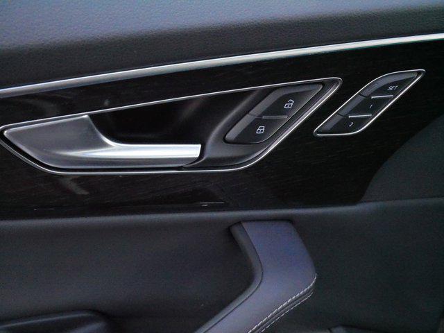 used 2025 Audi Q7 car, priced at $47,998