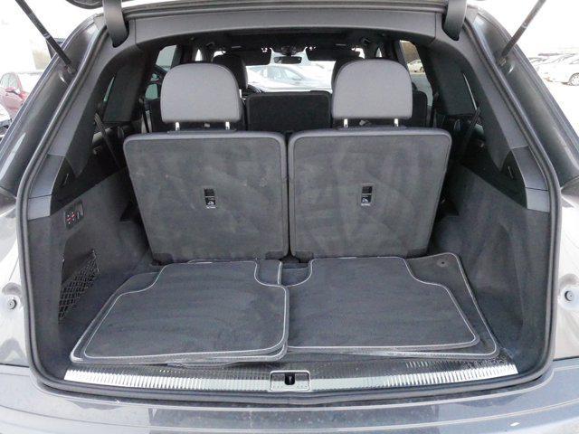 used 2025 Audi Q7 car, priced at $47,998