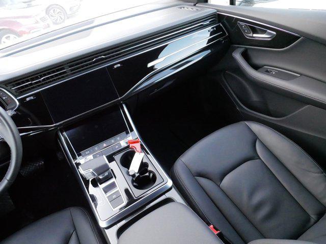 used 2025 Audi Q7 car, priced at $47,998