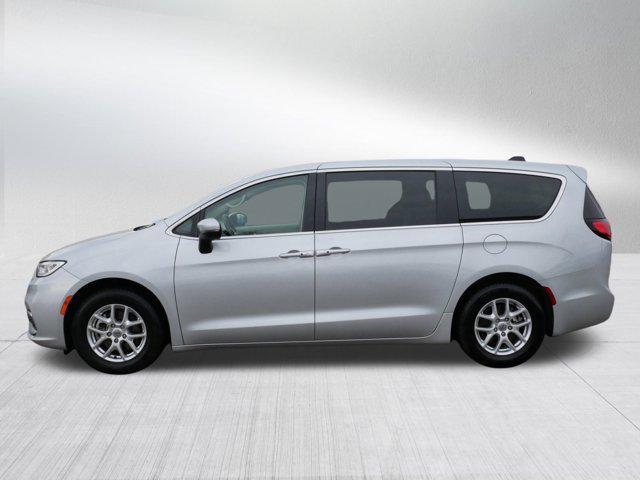 used 2023 Chrysler Pacifica car, priced at $20,348