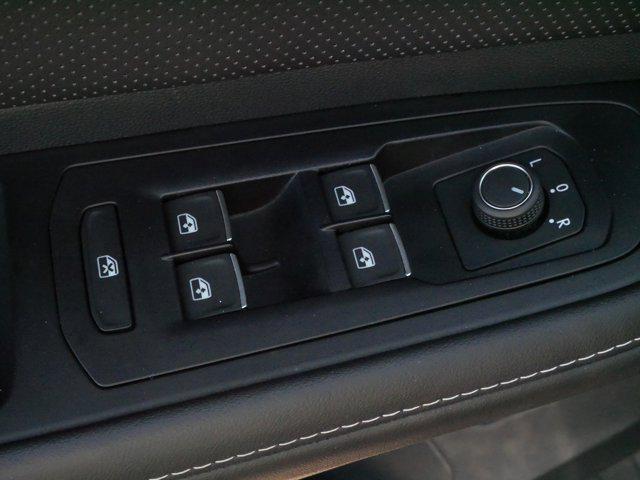 used 2025 Volkswagen Atlas car, priced at $34,998