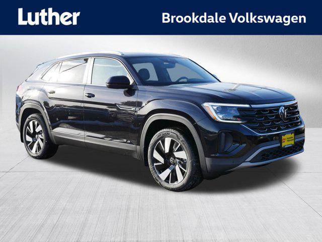 new 2026 Volkswagen Atlas Cross Sport car, priced at $48,631