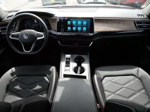 used 2024 Volkswagen Atlas car, priced at $28,348