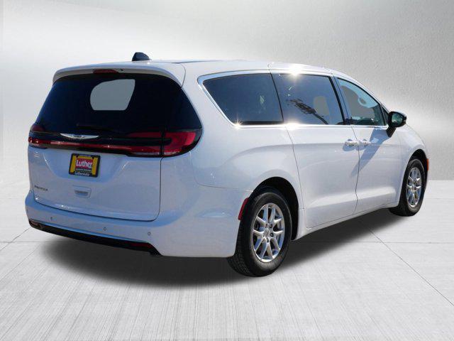 used 2024 Chrysler Pacifica car, priced at $23,348