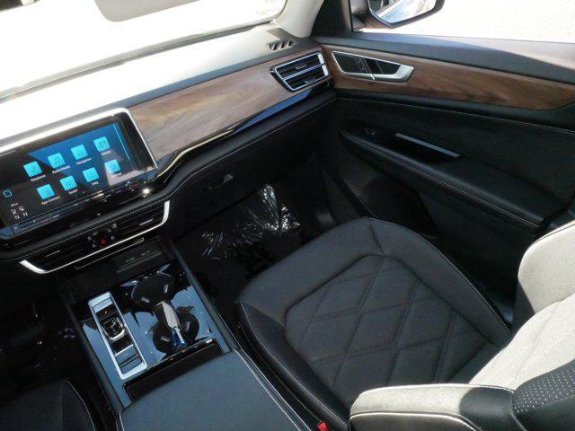 used 2024 Volkswagen Atlas car, priced at $30,348