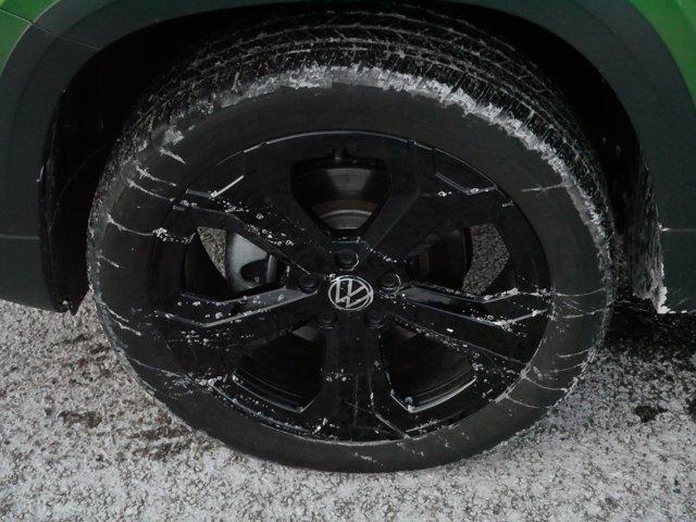 used 2025 Volkswagen Taos car, priced at $25,998