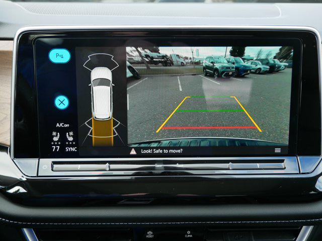 new 2026 Volkswagen Atlas car, priced at $51,081