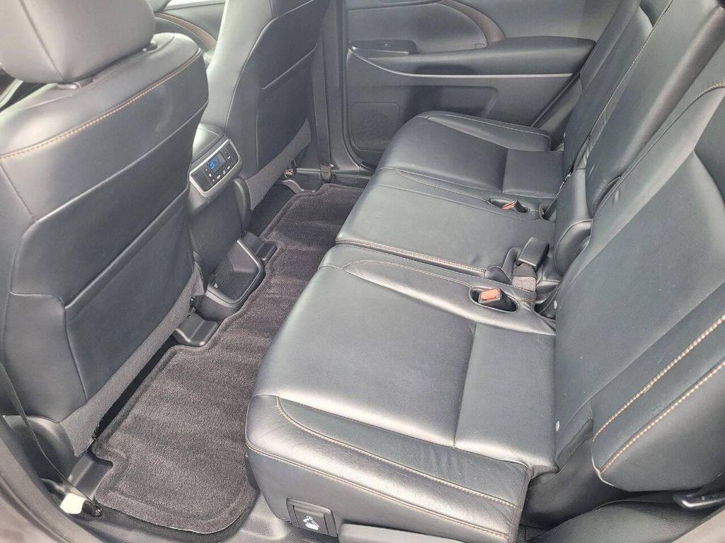 used 2015 Toyota Highlander car, priced at $16,995