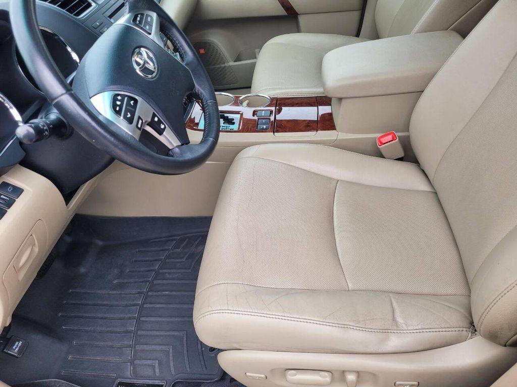 used 2012 Toyota Highlander car, priced at $11,595