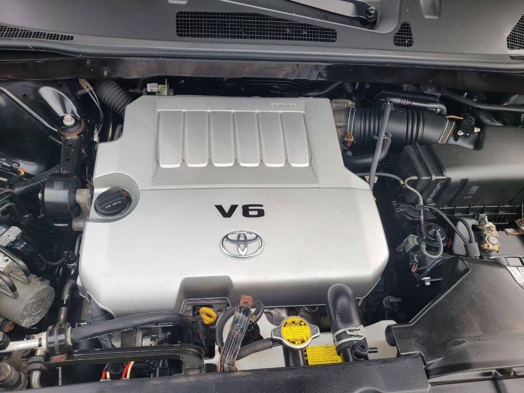 used 2012 Toyota Highlander car, priced at $11,595