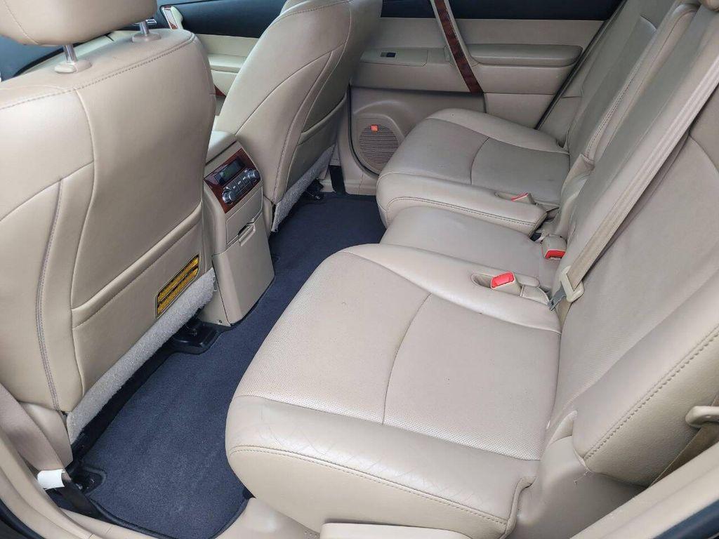 used 2012 Toyota Highlander car, priced at $11,595