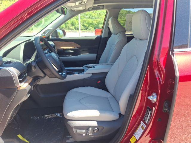 new 2026 Toyota Grand Highlander car, priced at $56,988