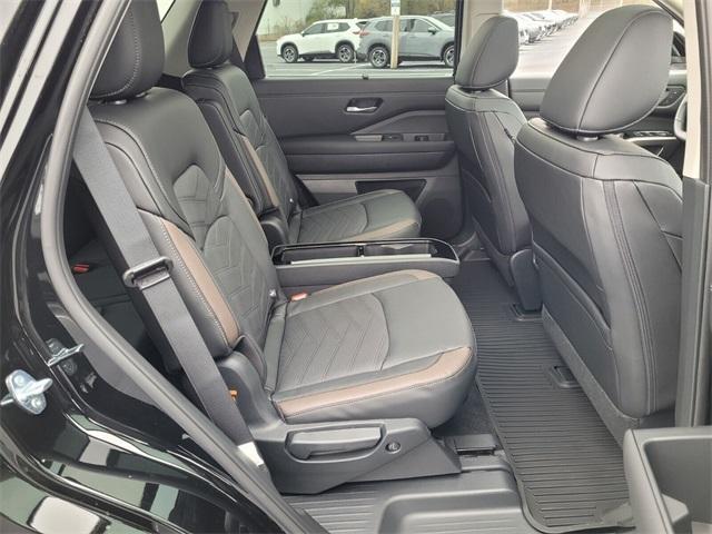 new 2025 Nissan Pathfinder car