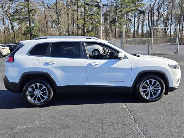 used 2019 Jeep Cherokee car, priced at $12,800