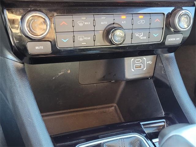 used 2025 Jeep Compass car, priced at $22,850