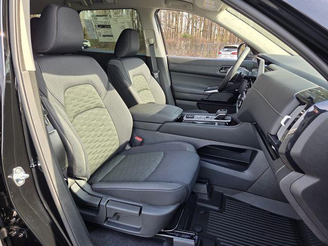 new 2026 Nissan Pathfinder car, priced at $38,055