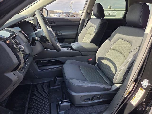 new 2026 Nissan Pathfinder car, priced at $38,055