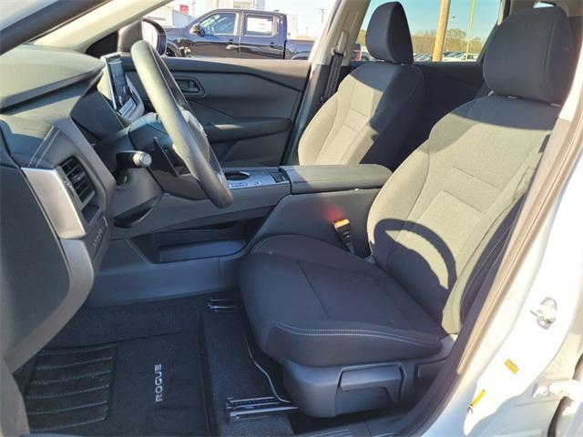 used 2025 Nissan Rogue car, priced at $23,400