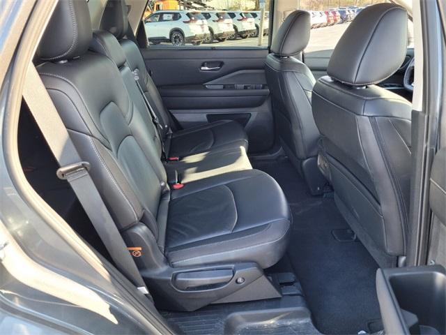 used 2025 Nissan Pathfinder car, priced at $32,995