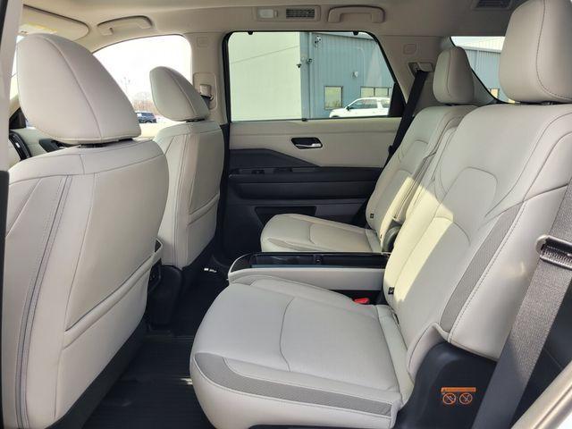 new 2026 Nissan Pathfinder car, priced at $44,107