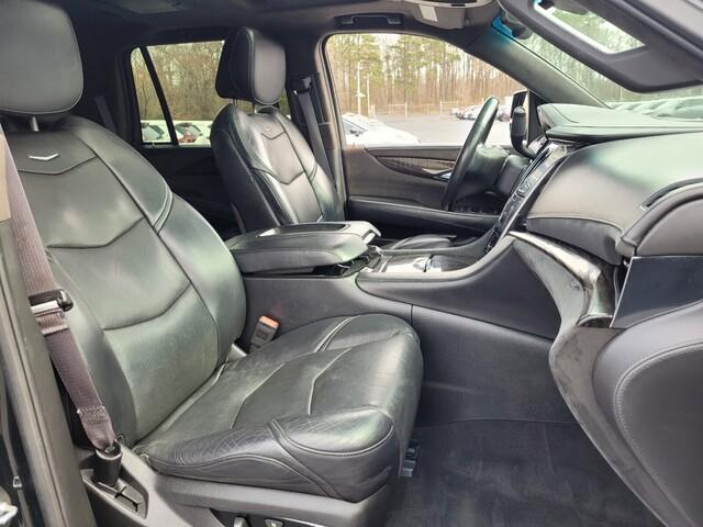 used 2016 Cadillac Escalade car, priced at $26,400