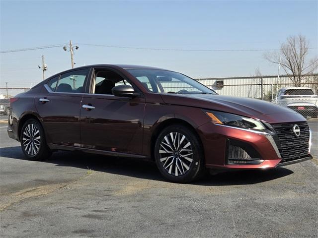 used 2025 Nissan Altima car, priced at $22,985
