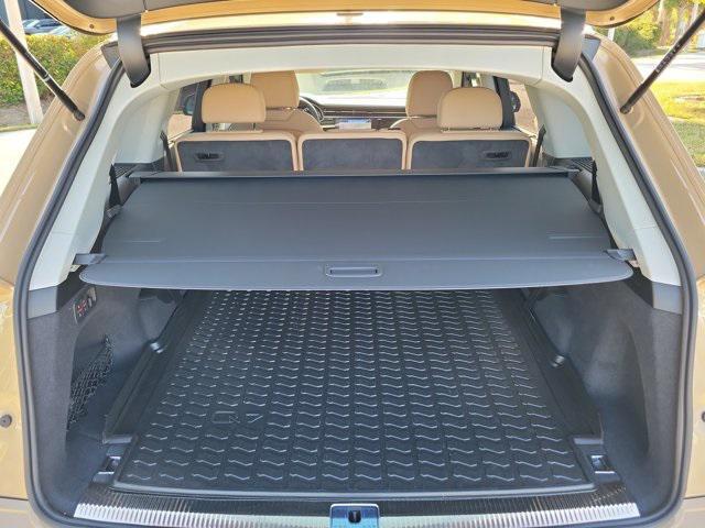 used 2025 Audi Q7 car, priced at $58,995