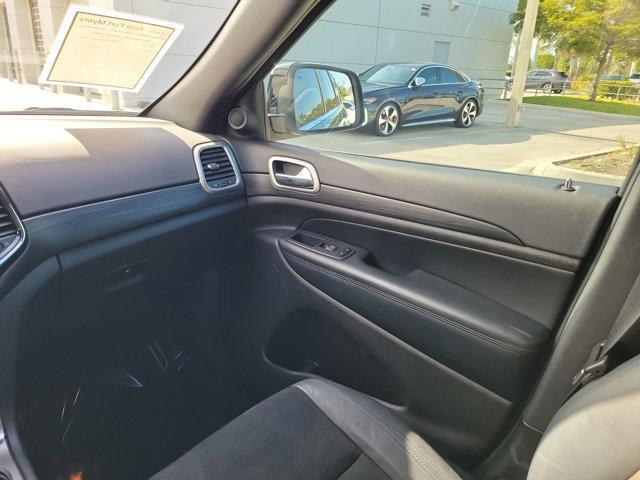 used 2020 Jeep Grand Cherokee car, priced at $18,995