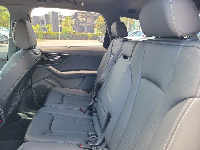 used 2025 Audi Q7 car, priced at $59,995