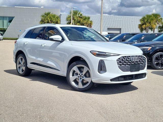 new 2025 Audi Q5 car, priced at $59,850