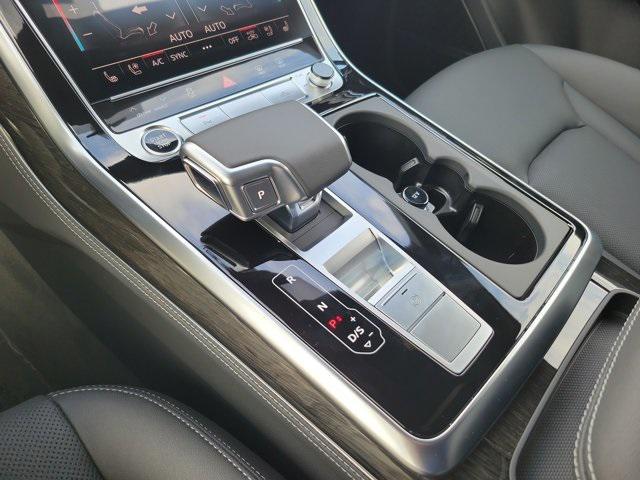 new 2026 Audi Q7 car, priced at $78,140