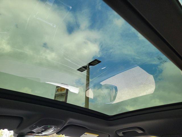 new 2026 Audi Q7 car, priced at $78,140