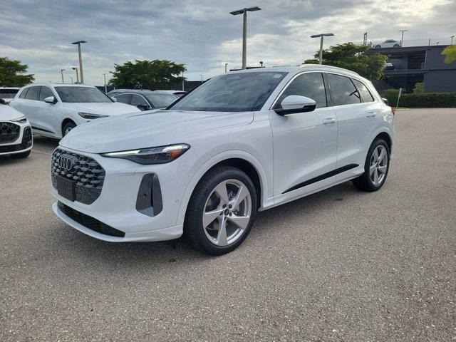 new 2025 Audi Q5 car, priced at $64,250