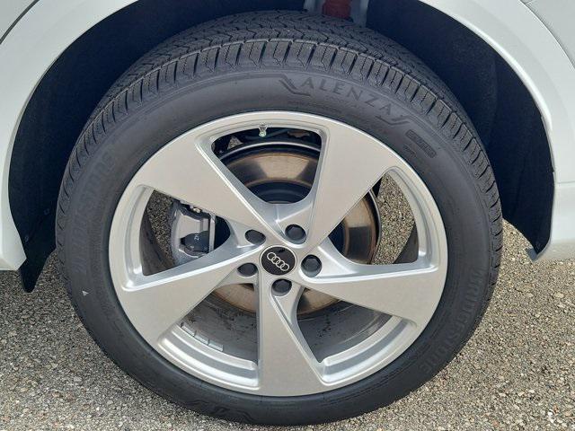 new 2025 Audi Q5 car, priced at $60,445