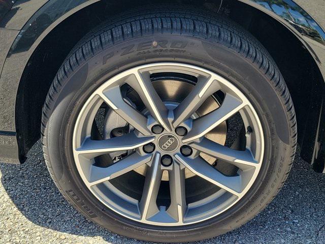 new 2025 Audi Q3 car, priced at $46,075