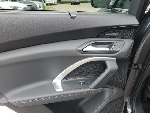 new 2025 Audi Q5 car, priced at $61,950